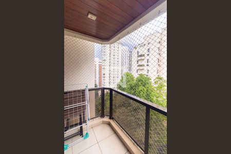 Varanda da Sala de apartamento para alugar com 2 quartos, 65m² em Cerqueira César, São Paulo