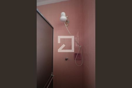 Casa para alugar com 180m², 2 quartos e 2 vagasBanheiro - chuveiro