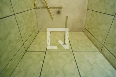 Banheiro  de casa à venda com 2 quartos, 50m² em Rubem Berta, Porto Alegre