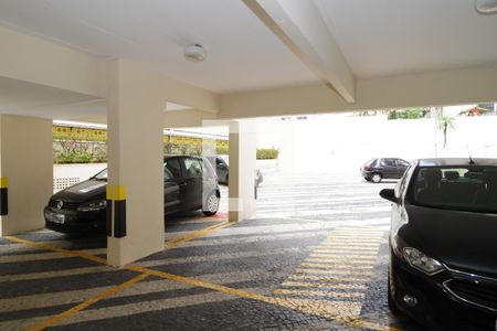 Apartamento para alugar com 55m², 1 quarto e 1 vaga Apartamento para alugar com 55m², 1 quarto e 1 vagaGaragem