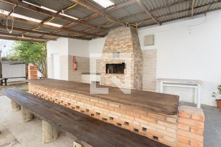 Apartamento para alugar com 64m², 2 quartos e 1 vagaÁrea comum - Churrasqueira