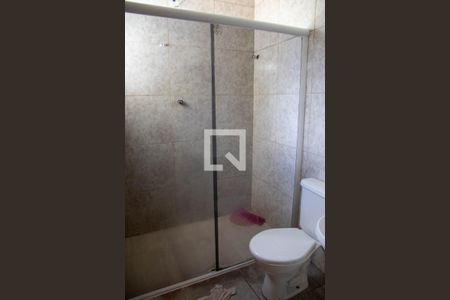 Casa à venda com 154m², 2 quartos e sem vaga Casa à venda com 154m², 2 quartos e sem vagaBanheiro do Quarto 2