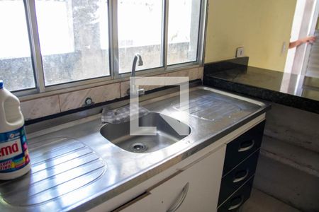 Sala e Cozinha de casa à venda com 2 quartos, 154m² em Jardim Modelo, São Paulo