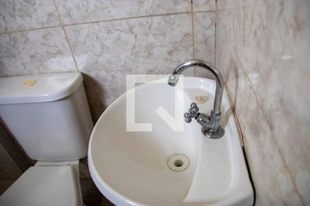 Casa à venda com 154m², 2 quartos e sem vaga Casa à venda com 154m², 2 quartos e sem vagaBanheiro do Quarto 2