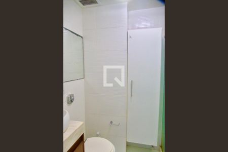 Apartamento à venda com 85m², 3 quartos e 1 vagaBanheiro social 1