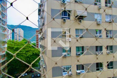 Apartamento à venda com 85m², 3 quartos e 1 vagaQuarto vista 