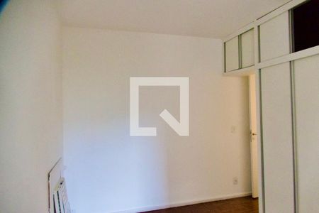 Apartamento à venda com 85m², 3 quartos e 1 vagaQuarto