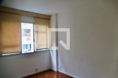 Apartamento à venda com 85m², 3 quartos e 1 vagaQuarto 2