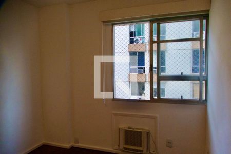 Apartamento à venda com 85m², 3 quartos e 1 vagaQuarto