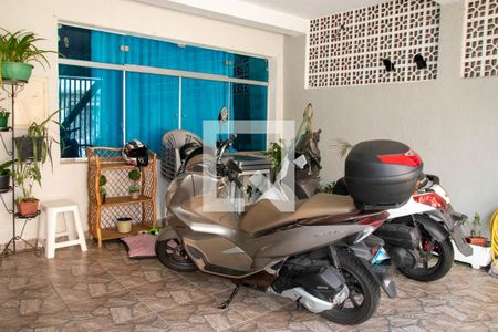 Casa à venda com 350m², 4 quartos e 2 vagasGaragem