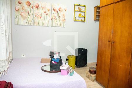 Casa à venda com 350m², 4 quartos e 2 vagasQuarto 4