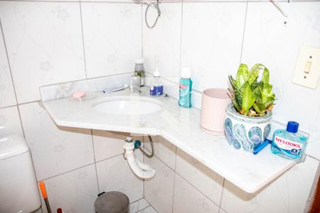 Casa à venda com 350m², 4 quartos e 2 vagasBanheiro do Quarto 3