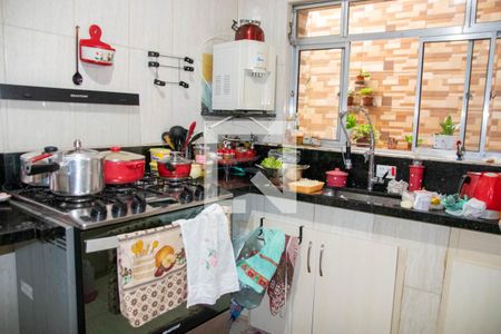 Casa à venda com 350m², 4 quartos e 2 vagasCozinha