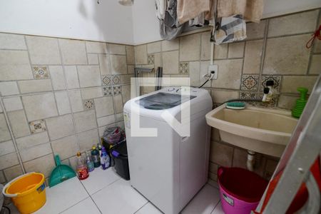 Apartamento à venda com 80m², 2 quartos e 1 vagaÁrea de Serviço