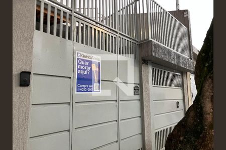 Casa para alugar com 180m², 3 quartos e 1 vaga Casa para alugar com 180m², 3 quartos e 1 vagaFachada