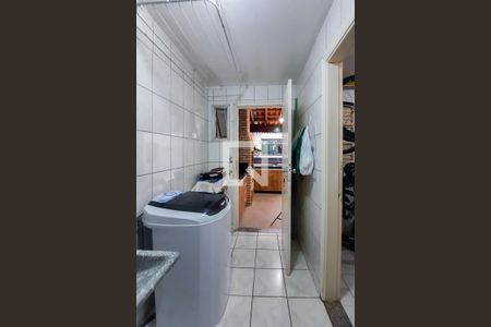 Casa à venda com 183m², 3 quartos e 2 vagasÁrea de Serviço