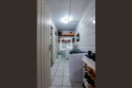 Casa à venda com 183m², 3 quartos e 2 vagasÁrea de Serviço