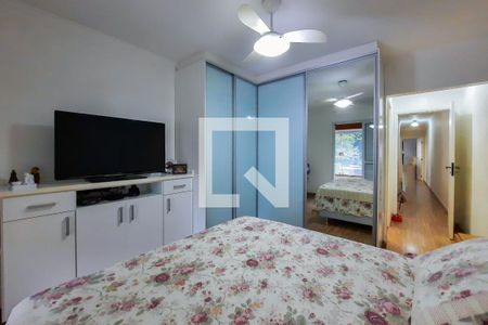 Casa à venda com 183m², 3 quartos e 2 vagasSuíte