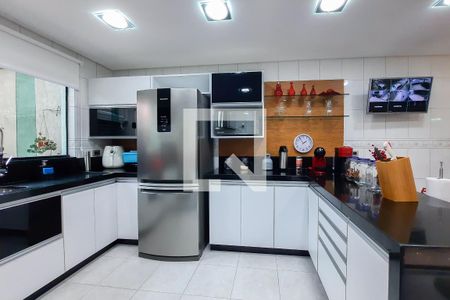 Casa à venda com 183m², 3 quartos e 2 vagasCozinha