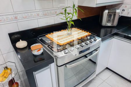 Casa à venda com 183m², 3 quartos e 2 vagasCozinha