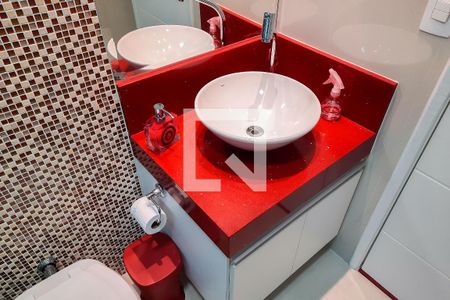 Casa à venda com 183m², 3 quartos e 2 vagasBanheiro da Suíte