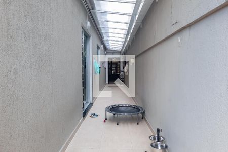 Casa à venda com 183m², 3 quartos e 2 vagasCorredor