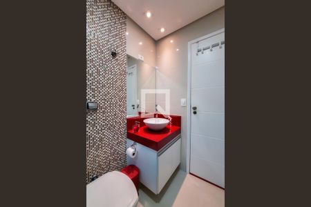 Casa à venda com 183m², 3 quartos e 2 vagasBanheiro da Suíte