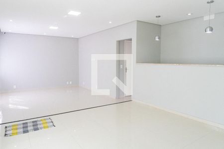 Sala 1 de casa à venda com 5 quartos, 235m² em Jardim Prudência, São Paulo