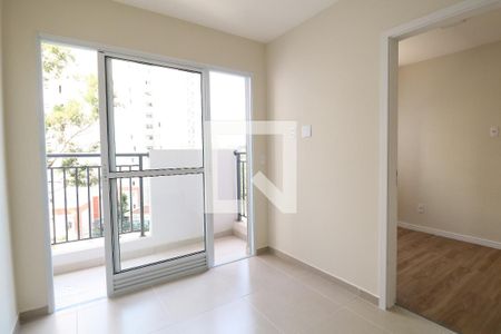 Apartamento para alugar com 39m², 2 quartos e 1 vagaSala