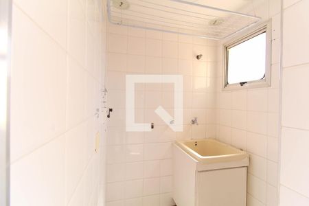 Apartamento à venda com 87m², 3 quartos e 2 vagas Apartamento à venda com 87m², 3 quartos e 2 vagasÁrea de Serviço