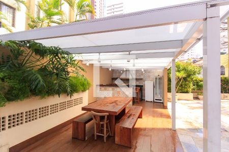 Apartamento à venda com 87m², 3 quartos e 2 vagas Apartamento à venda com 87m², 3 quartos e 2 vagasÁrea comum - Churrasqueira