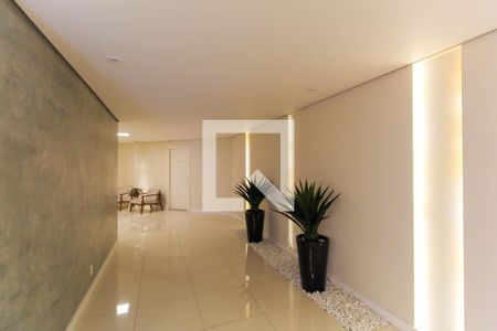 Apartamento à venda com 87m², 3 quartos e 2 vagas Apartamento à venda com 87m², 3 quartos e 2 vagasHall social