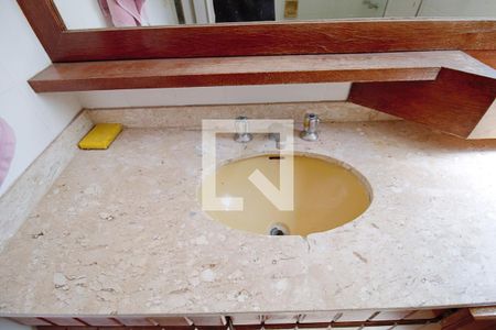 Apartamento à venda com 116m², 3 quartos e 2 vagasBanheiro da Suíte 2