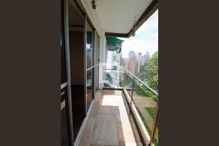 Varanda  de apartamento à venda com 3 quartos, 116m² em Vila Andrade, São Paulo