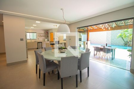 Casa à venda com 3 quartos, 314m² em Parque dos Passaros, São Bernardo do Campo