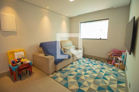 Casa à venda com 3 quartos, 314m² em Parque dos Passaros, São Bernardo do Campo