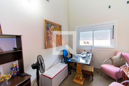 Casa à venda com 288m², 3 quartos e 2 vagas Casa à venda com 288m², 3 quartos e 2 vagasQuarto 2 - Escritório