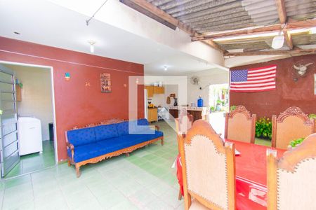 Casa à venda com 288m², 3 quartos e 2 vagas Casa à venda com 288m², 3 quartos e 2 vagasÁrea gourmet