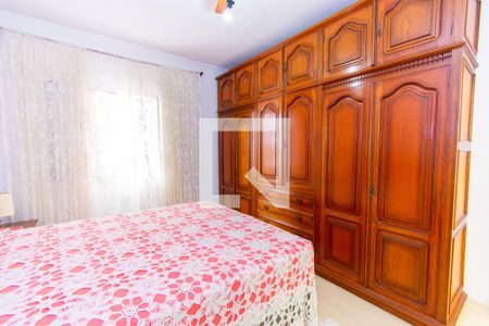 Casa à venda com 288m², 3 quartos e 2 vagas Casa à venda com 288m², 3 quartos e 2 vagasQuarto 1