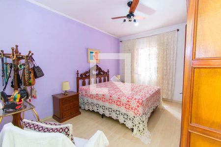 Casa à venda com 288m², 3 quartos e 2 vagas Casa à venda com 288m², 3 quartos e 2 vagasQuarto 1