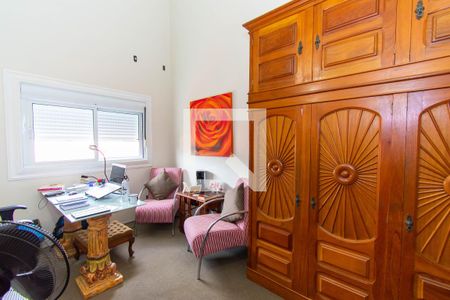 Casa à venda com 288m², 3 quartos e 2 vagas Casa à venda com 288m², 3 quartos e 2 vagasQuarto 2 - Escritório