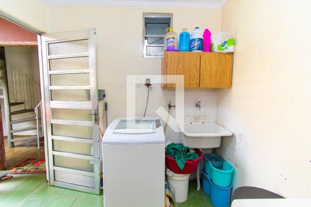 Casa à venda com 288m², 3 quartos e 2 vagas Casa à venda com 288m², 3 quartos e 2 vagasÁrea de Serviço