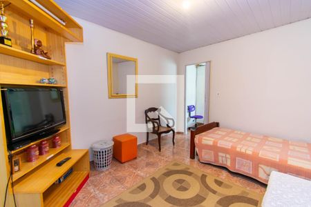 Casa à venda com 288m², 3 quartos e 2 vagas Casa à venda com 288m², 3 quartos e 2 vagasEdícula - Sala/Quarto