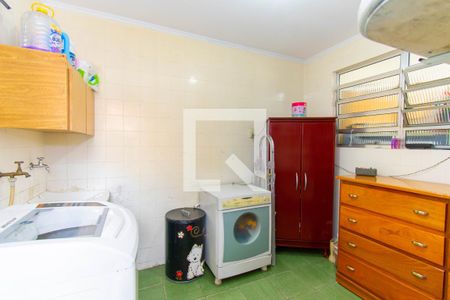 Casa à venda com 288m², 3 quartos e 2 vagas Casa à venda com 288m², 3 quartos e 2 vagasÁrea de Serviço