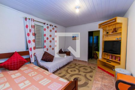 Casa à venda com 288m², 3 quartos e 2 vagas Casa à venda com 288m², 3 quartos e 2 vagasEdícula - Sala/Quarto