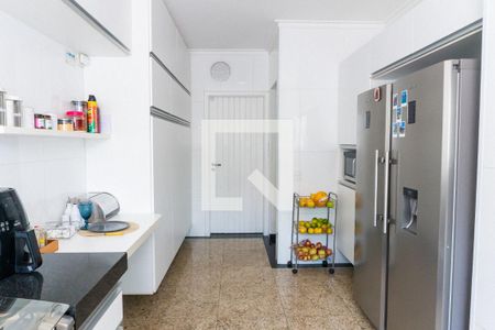 Casa à venda com 261m², 4 quartos e 3 vagasCozinha