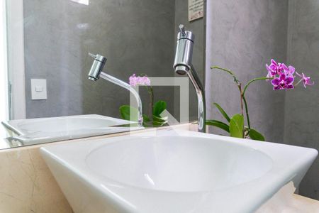 Casa à venda com 261m², 4 quartos e 3 vagasLavabo Detalhe