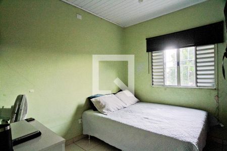 Casa para alugar com 300m², 4 quartos e 3 vagas Casa para alugar com 300m², 4 quartos e 3 vagasEdícula - Quarto