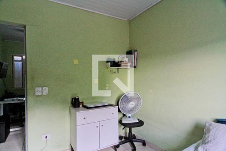Casa para alugar com 300m², 4 quartos e 3 vagas Casa para alugar com 300m², 4 quartos e 3 vagasEdícula - Quarto