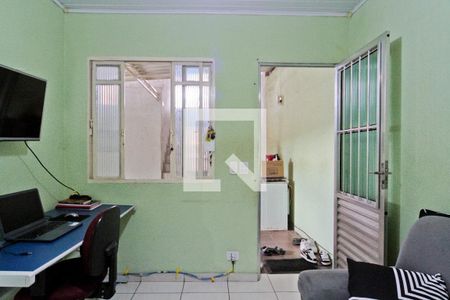 Casa para alugar com 300m², 4 quartos e 3 vagas Casa para alugar com 300m², 4 quartos e 3 vagasEdícula